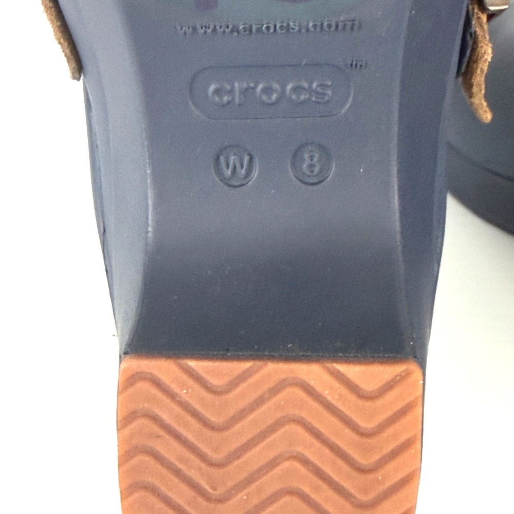 Crocs Leigh II Buckle Clog Wedge Navy Tan Suede Strap Platform Mules‎ Womens 8 - Picture 8 of 9